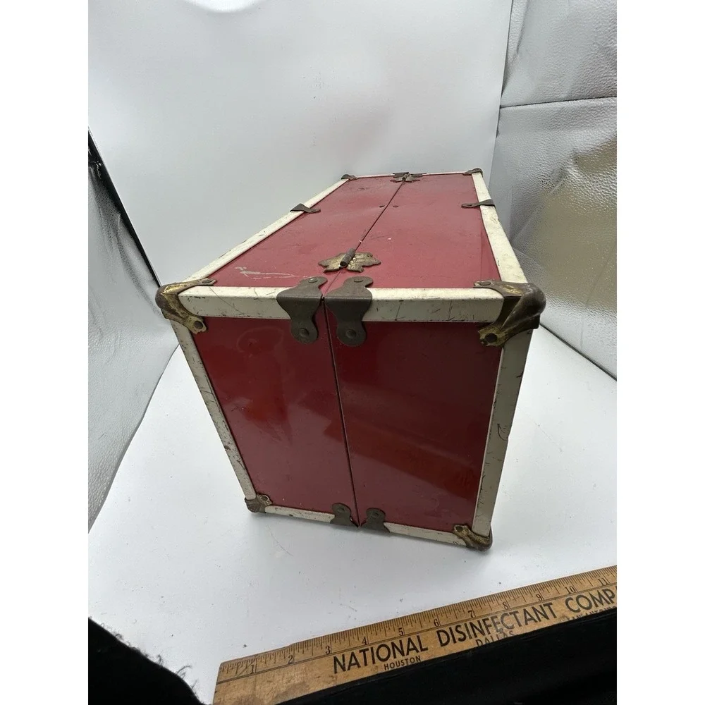 Antique‎ Cass Toys Red/White Metal 17